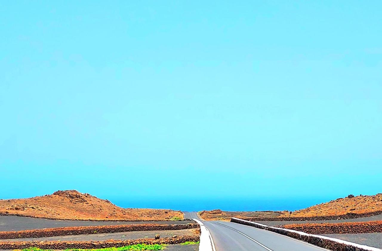 Lanzarote Ocean Loft A Leilighet Tinajo Eksteriør bilde
